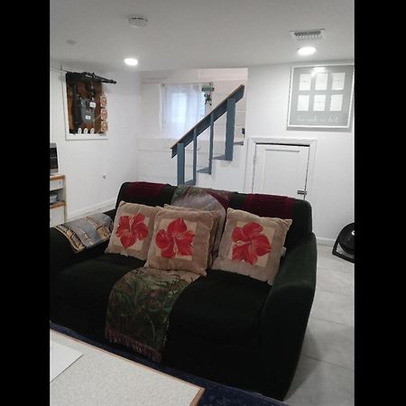Ferienwohnung "Cozy Basement Retreat Just 40 Minutes To Nyc!" Irvington Exterior foto
