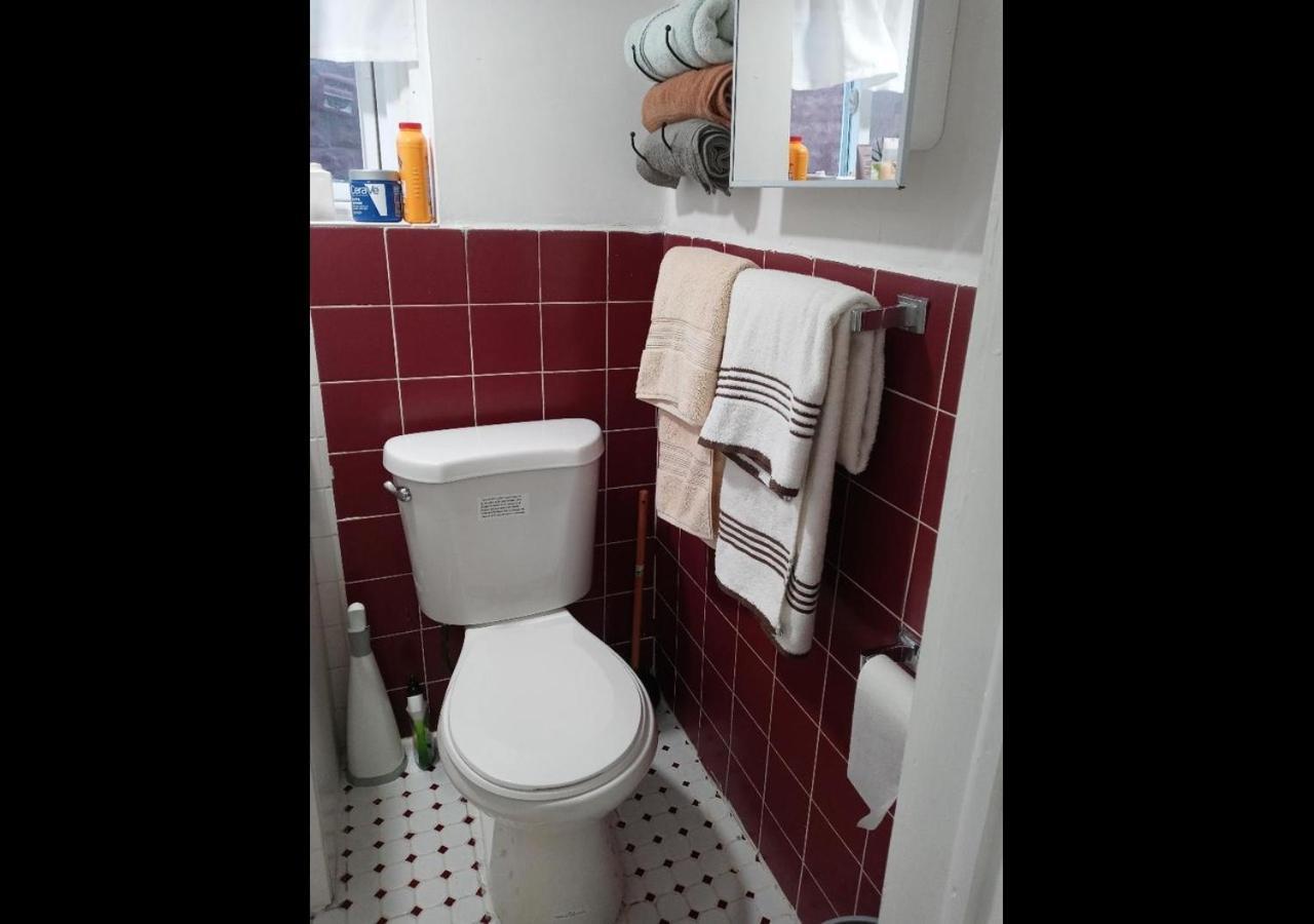 Ferienwohnung "Cozy Basement Retreat Just 40 Minutes To Nyc!" Irvington Exterior foto