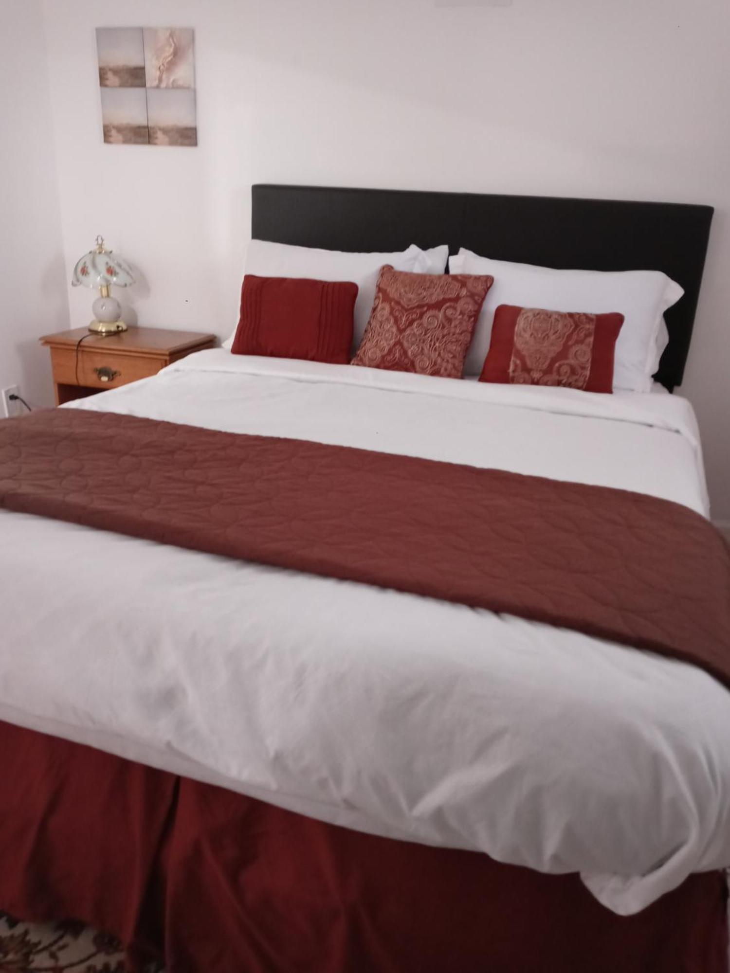 Ferienwohnung "Cozy Basement Retreat Just 40 Minutes To Nyc!" Irvington Exterior foto